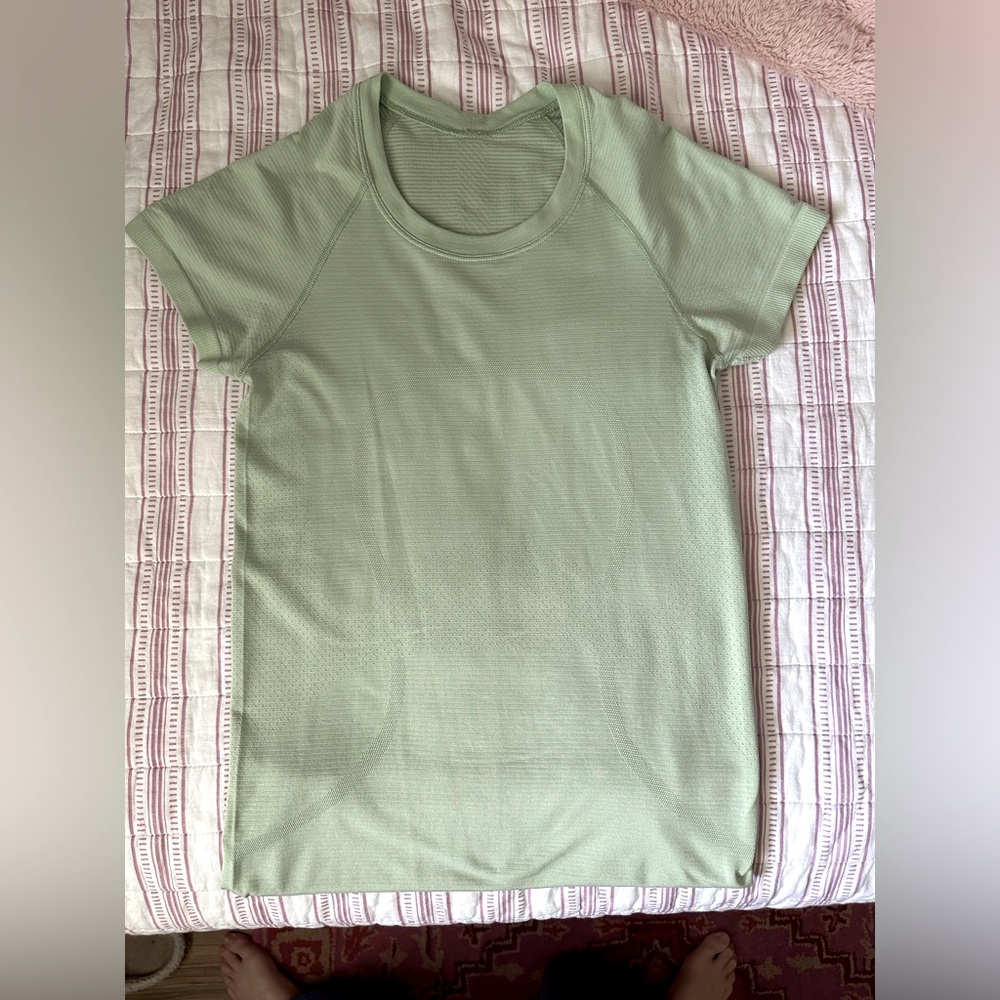 lululemon Swiftly Tech - RARE COLOR